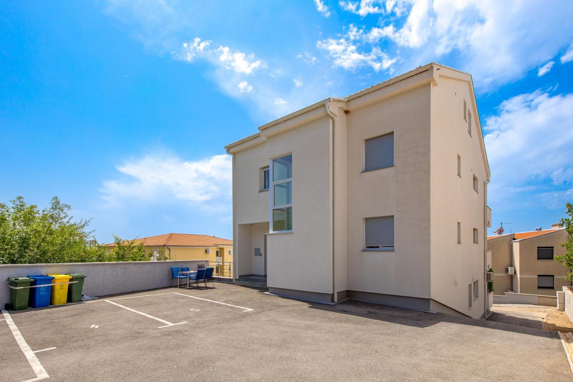 Sailor'S Nest Apartment ดรามัลย์ ภายนอก รูปภาพ