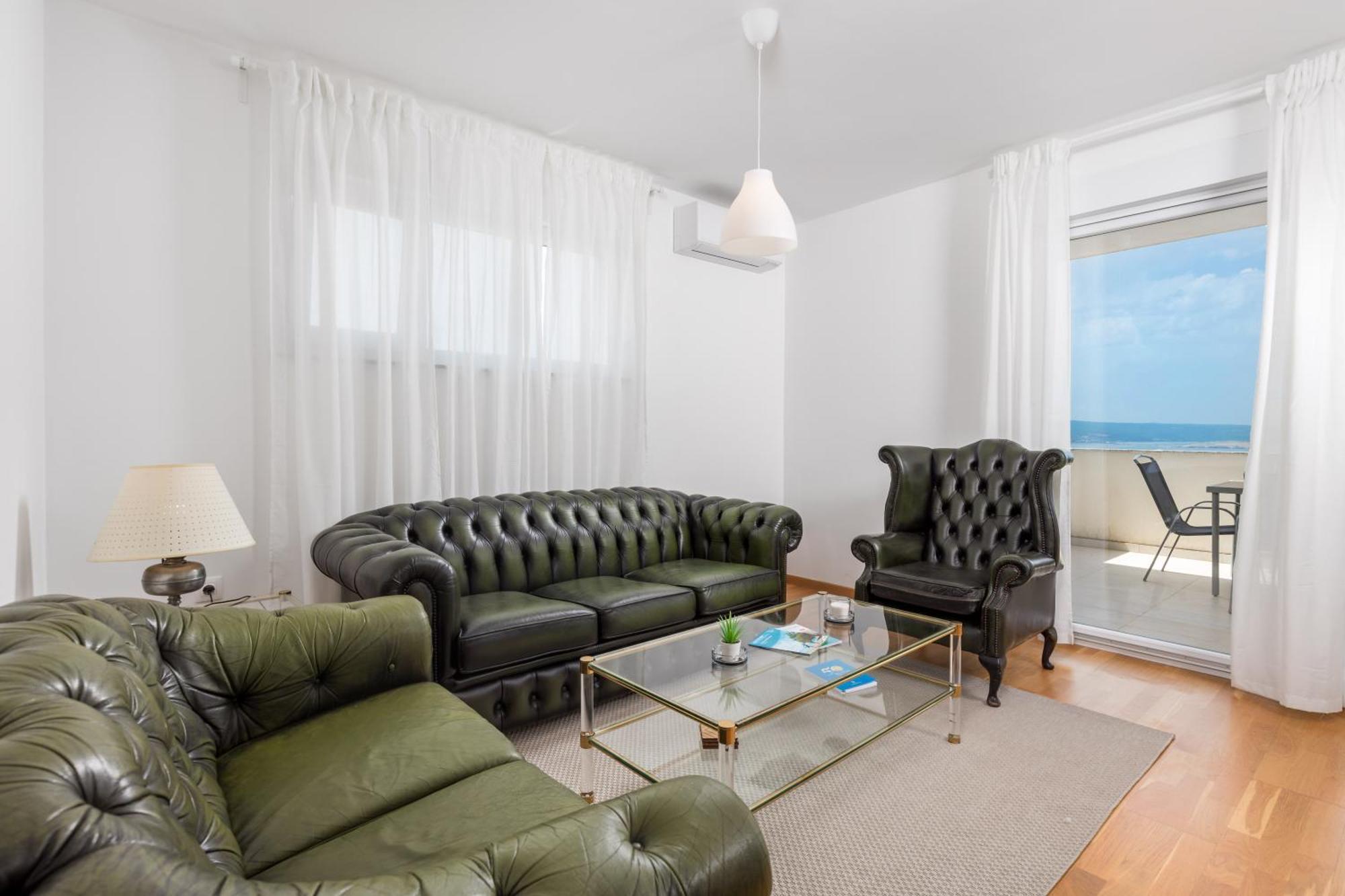 Sailor'S Nest Apartment ดรามัลย์ ภายนอก รูปภาพ