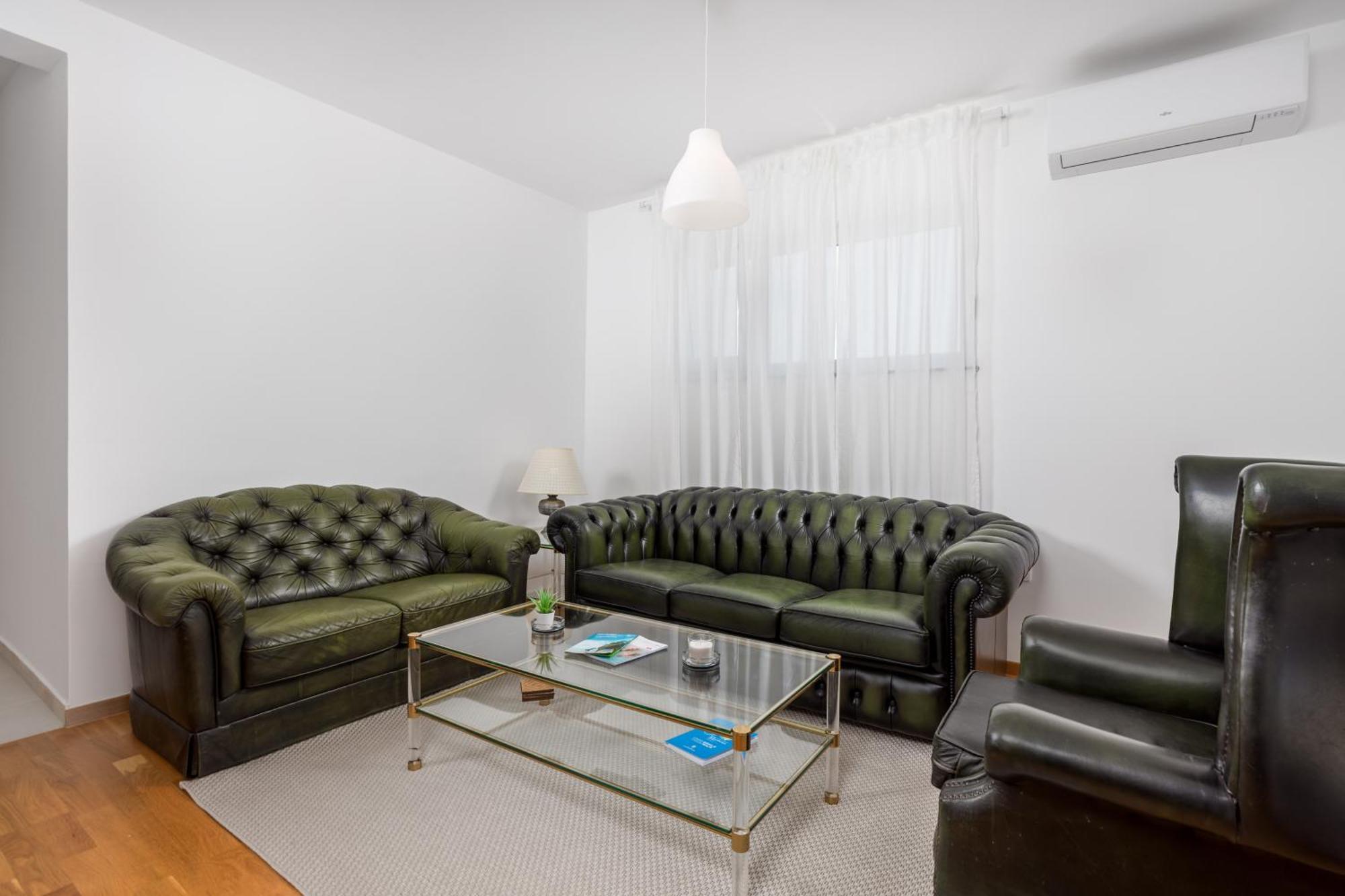 Sailor'S Nest Apartment ดรามัลย์ ภายนอก รูปภาพ